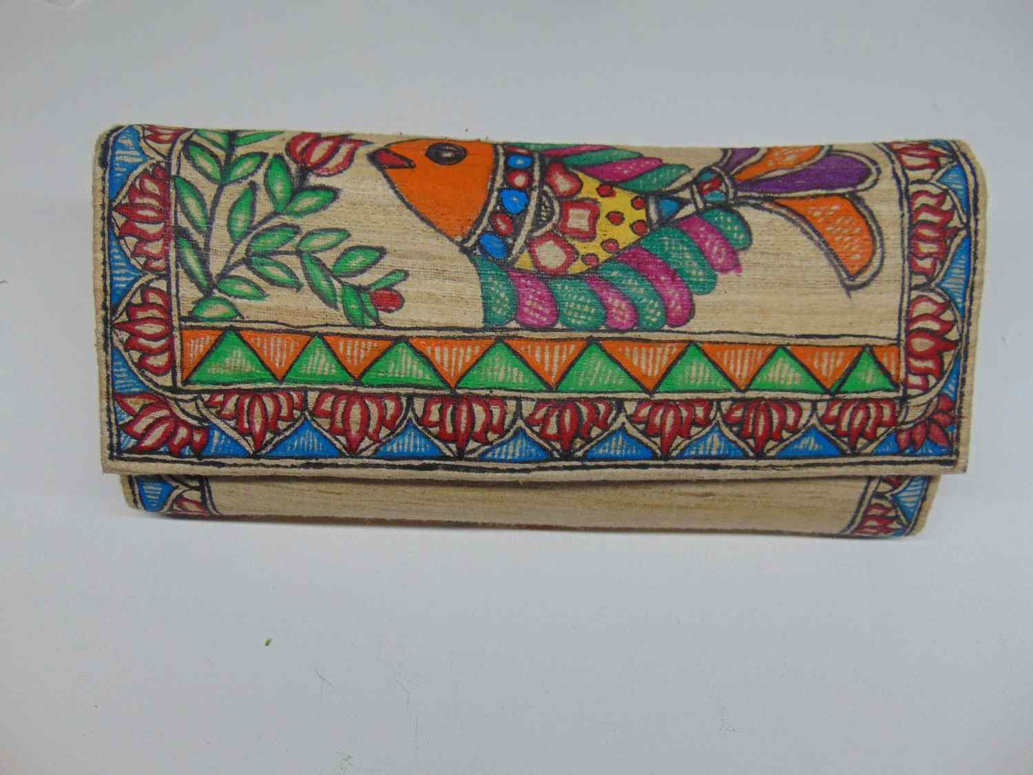 Women's Handicrafted Madhubani Clutch:Beige